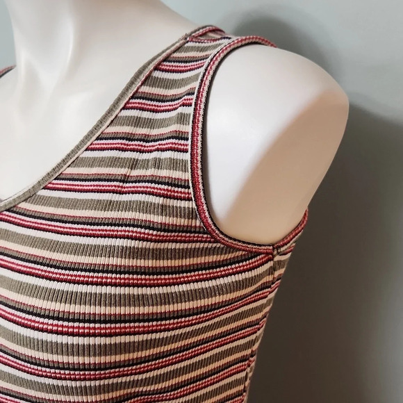 Athletic Works Red & Green Sleeveless top - Picture 6 of 11